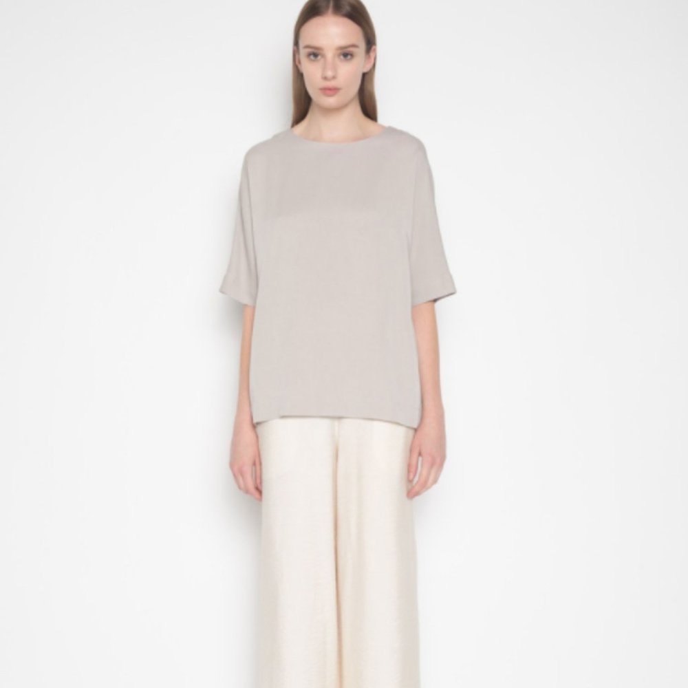 *BLACK* BNWT Oak + Fort Back Slit Top XS
